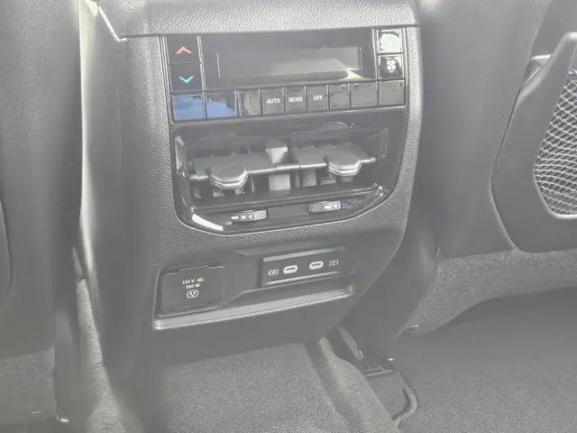 2026 Jeep Grand Cherokee L Altitude 4x4
