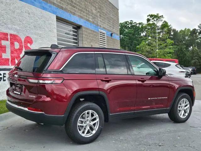 2026 Jeep Grand Cherokee Laredo 4x4