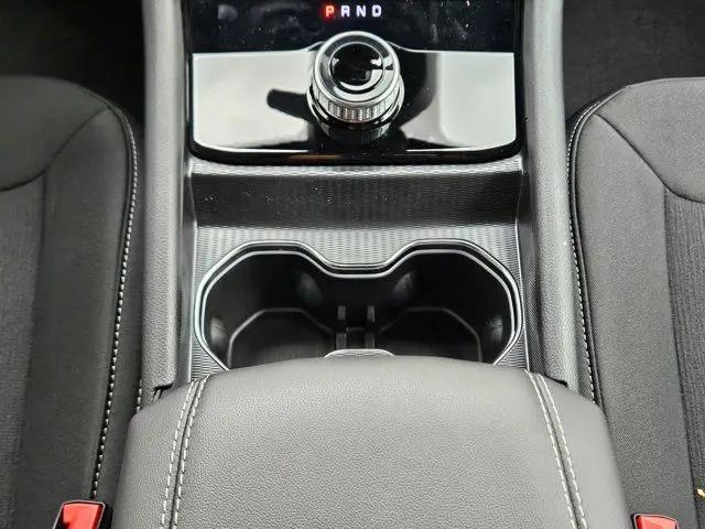 2026 Jeep Grand Cherokee Laredo 4x4