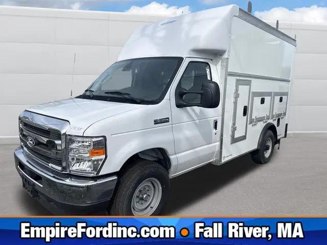 2026 Ford E-350 Cutaway E-Series Cutaway for sale in Fall River, MA