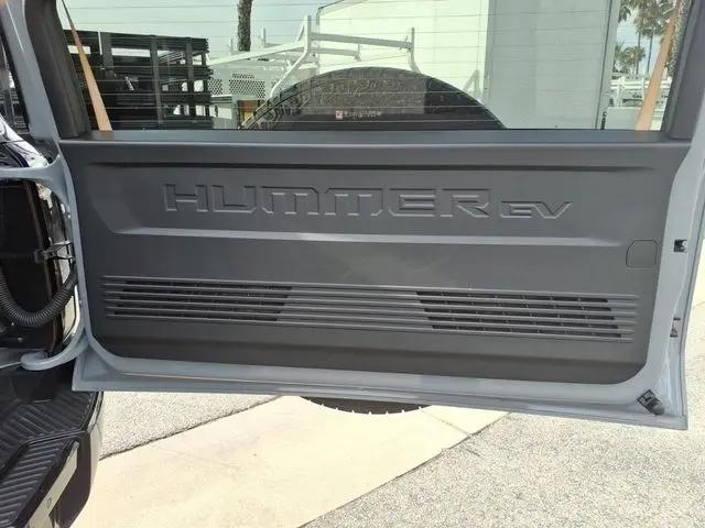 2025 GMC HUMMER EV 3X e4WD