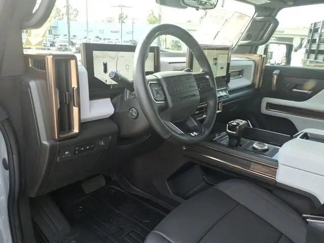 2025 GMC HUMMER EV 3X e4WD