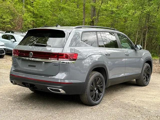 2026 Volkswagen Atlas SE with Technology