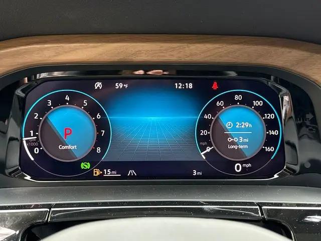 2026 Volkswagen Atlas SE with Technology