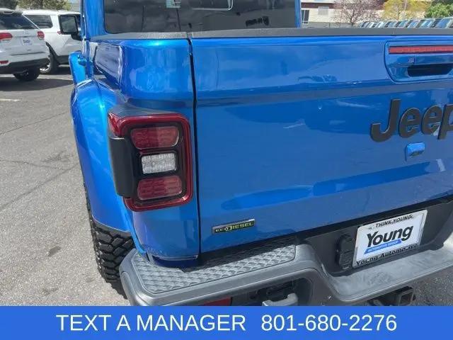 2023 Jeep Gladiator Sport
