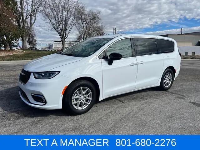 2026 Chrysler Pacifica Select for sale in Layton, UT
