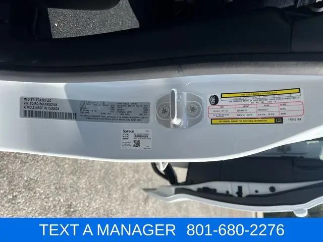 2026 Chrysler Pacifica Select