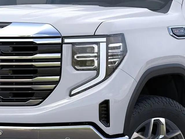 2026 GMC Sierra 1500 Crew Cab, Short Bed, SLT, 4WD