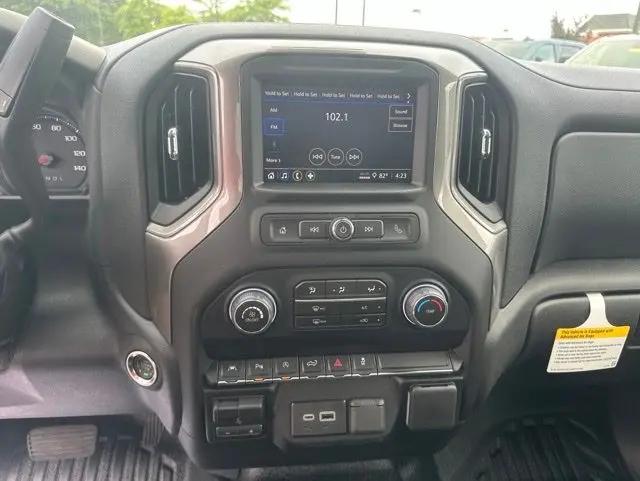 2026 Chevrolet Silverado 1500 4WD Regular Cab Long Bed WT