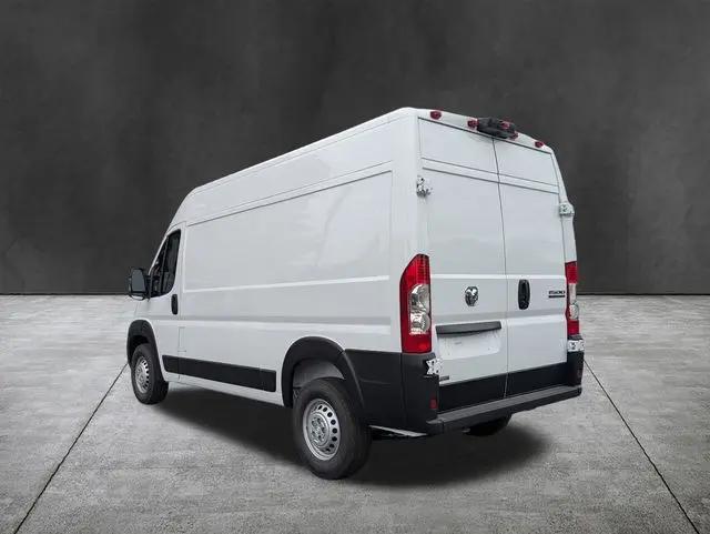 2026 Ram ProMaster Cargo Van Tradesman High Roof 136" WB w/Pass Seat