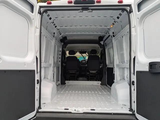 2026 Ram ProMaster Cargo Van Tradesman High Roof 136" WB w/Pass Seat