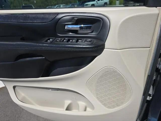 2020 Dodge Grand Caravan SE