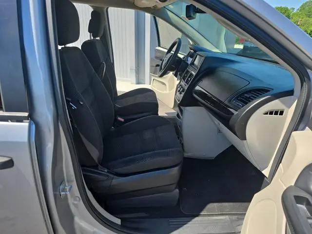 2020 Dodge Grand Caravan SE