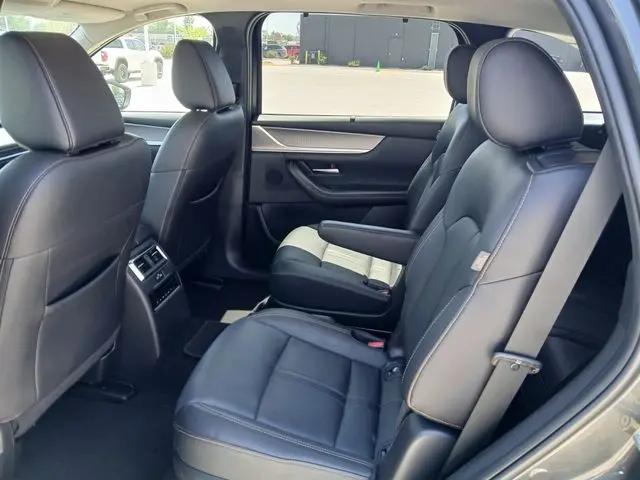 2024 Mazda X-90 3.3 Turbo Preferred