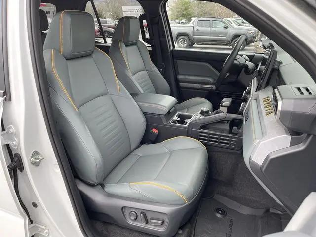 2025 Toyota 4Runner Trailhunter