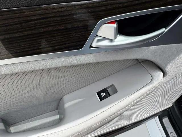2019 Genesis G80 3.8