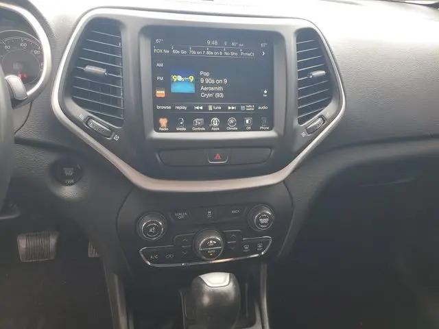 2018 Jeep Cherokee Latitude Plus FWD