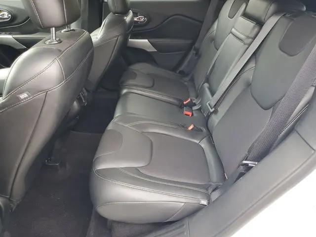 2018 Jeep Cherokee Latitude Plus FWD