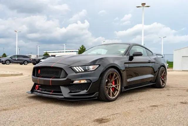 2016 Ford GT Shelby GT350R