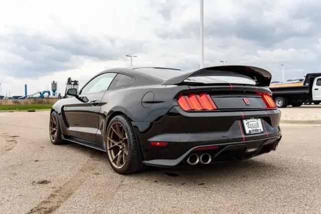 2016 Ford GT Shelby GT350R
