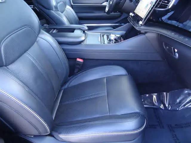2024 Jeep Grand Wagoneer L Series II 4x4