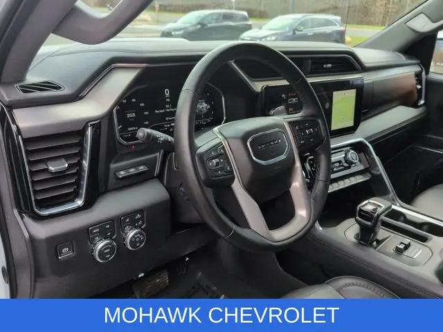 2024 GMC Sierra 1500 4WD Crew Cab Standard Box Denali