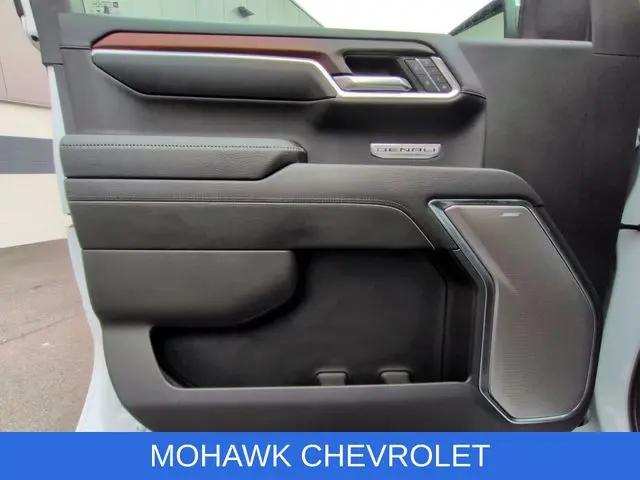 2024 GMC Sierra 1500 4WD Crew Cab Standard Box Denali