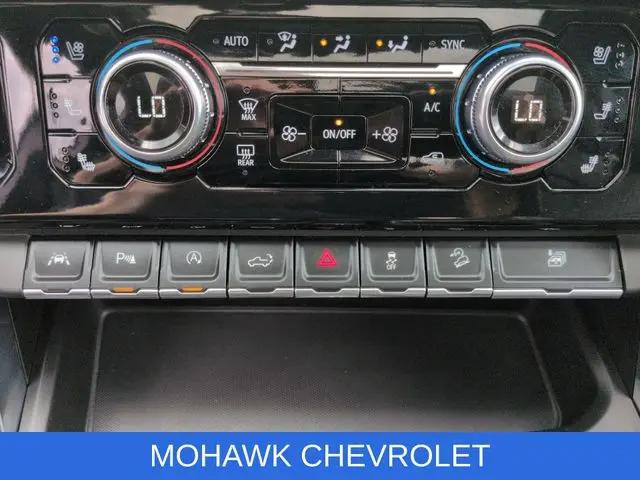 2024 GMC Sierra 1500 4WD Crew Cab Standard Box Denali