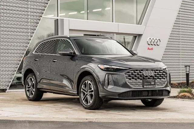 2025 Audi Q5 Premium TFSI quattro S tronic for sale in St. Charles, IL