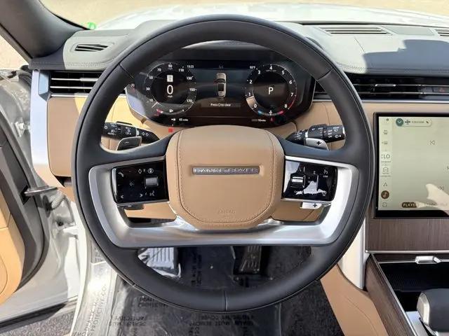 2026 Land Rover Range Rover P530 SE 7 Seat