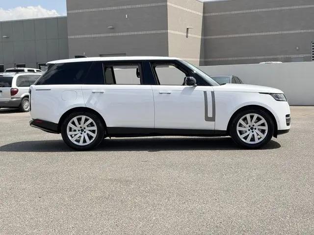 2026 Land Rover Range Rover P400 SE 7 Seat
