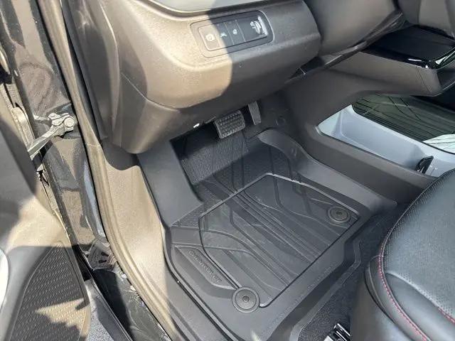 2027 Chevrolet Bolt RS FWD