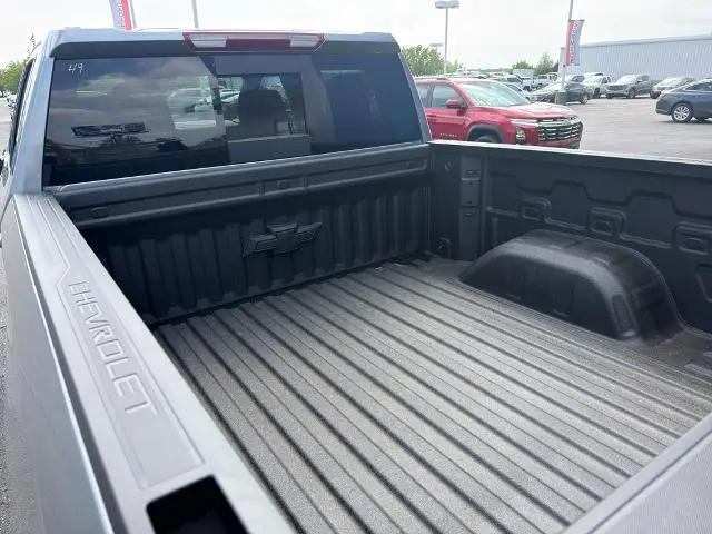 2026 Chevrolet Silverado 1500 4WD Crew Cab Standard Bed LT