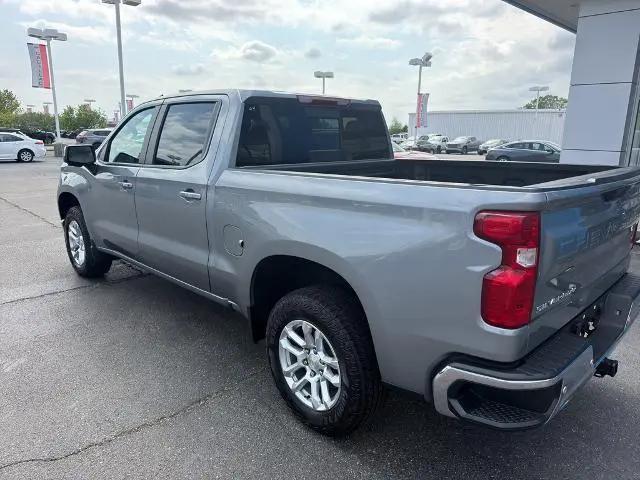 2026 Chevrolet Silverado 1500 4WD Crew Cab Standard Bed LT