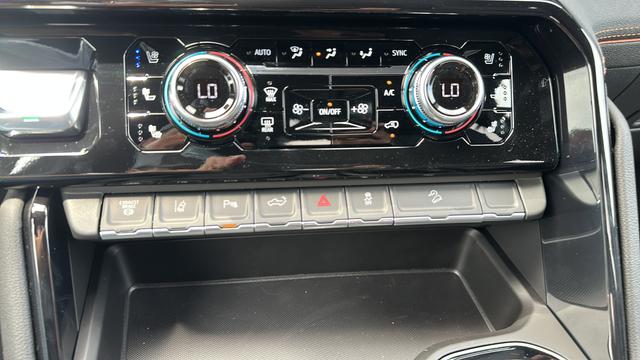 2026 GMC Sierra 3500HD Crew Cab, Long Bed, AT4, 4WD