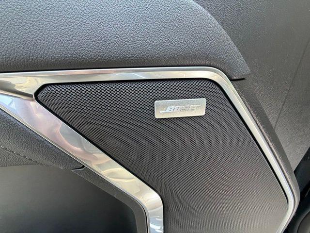2026 GMC Sierra 1500 Crew Cab, Standard Bed, SLT, 4WD
