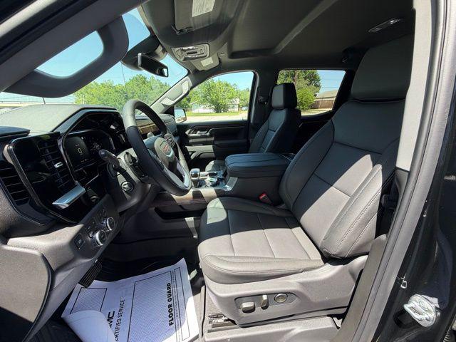 2026 GMC Sierra 1500 Crew Cab, Standard Bed, SLT, 4WD
