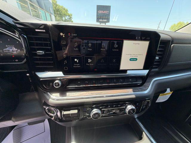 2026 GMC Sierra 1500 Crew Cab, Standard Bed, SLT, 4WD