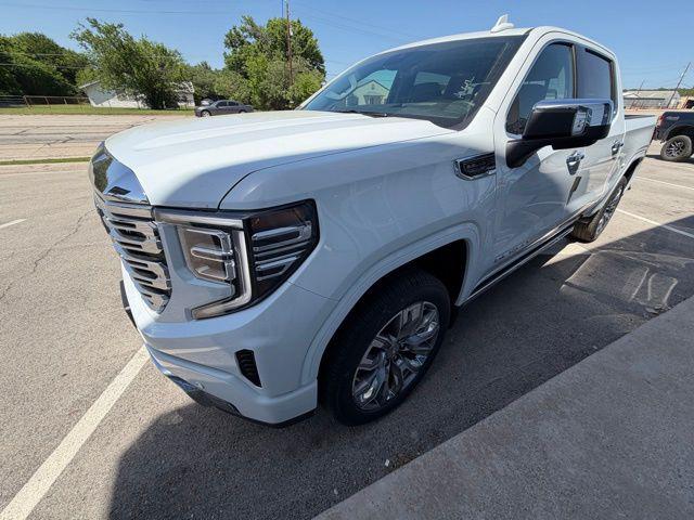 2026 GMC Sierra 1500 Crew Cab, Standard Bed, Denali, 4WD