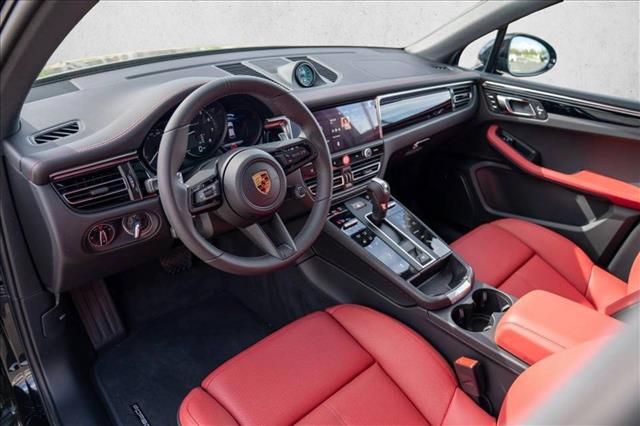 2026 Porsche Macan T