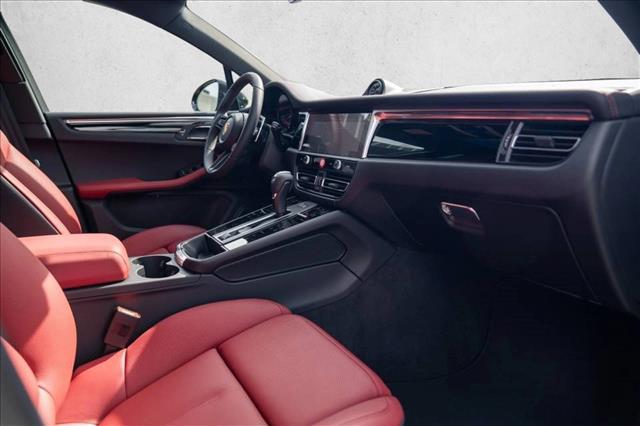 2026 Porsche Macan T