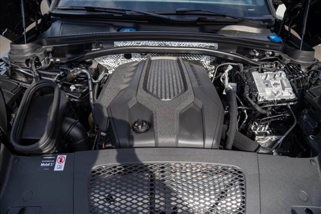 2026 Porsche Macan T