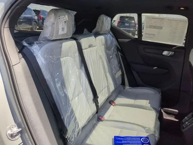 2026 Volvo EX40 Plus, Single Motor Extended Range, Fully electric