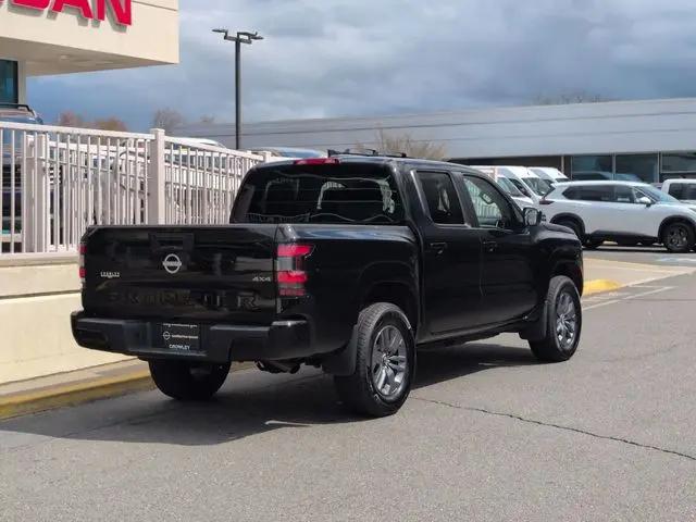 2025 Nissan Frontier Crew Cab SV 4x4
