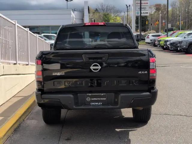 2025 Nissan Frontier Crew Cab SV 4x4