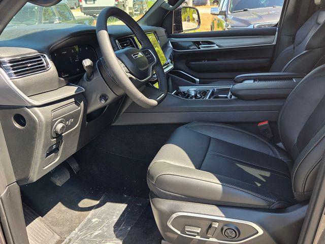 2026 Jeep Grand Wagoneer 4x2