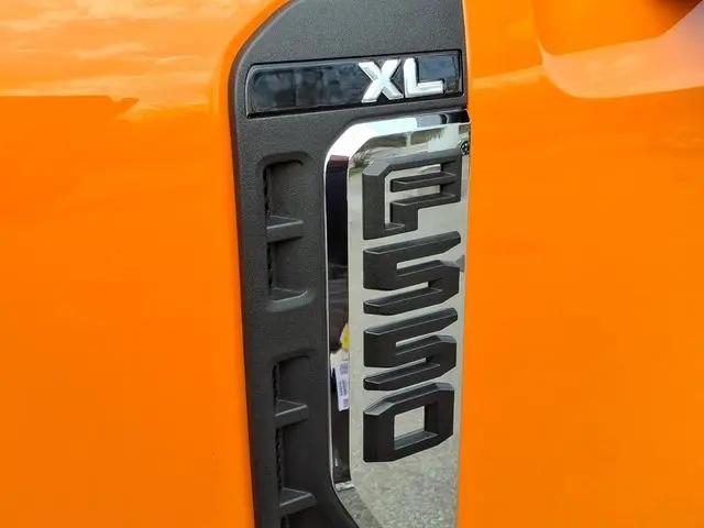 2024 Ford F-550 XL