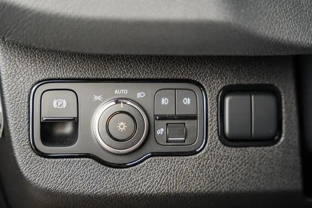 2026 Mercedes-Benz Sprinter 2500 Standard Roof 4-Cyl Diesel HO
