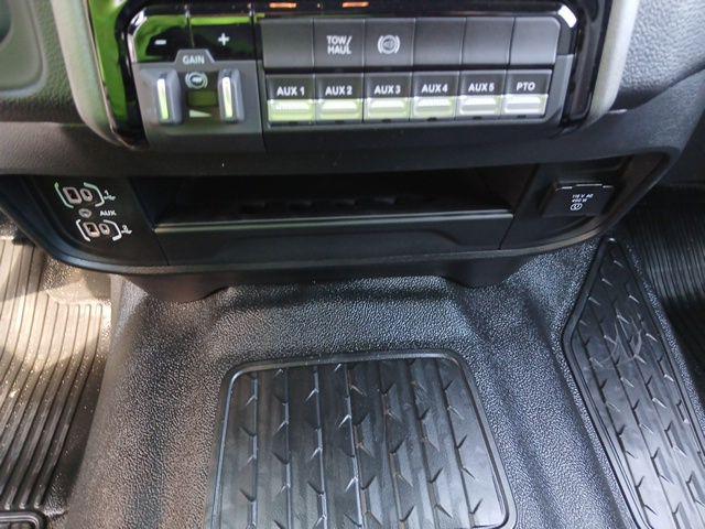 2026 Ram 3500 Tradesman/Big Horn