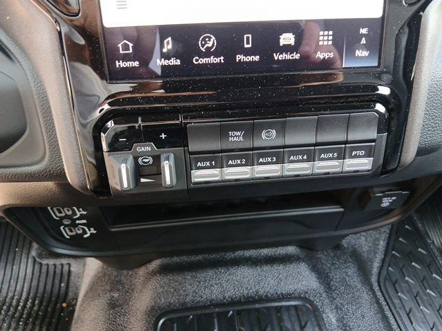 2026 Ram 3500 Tradesman/Big Horn